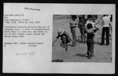 Thumbnail for Vietnamese Civilian Life > Vietnamese Refugees (in US)