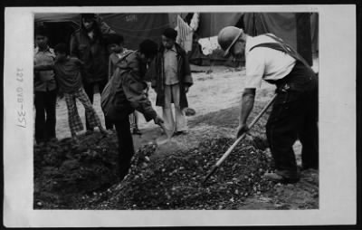 Thumbnail for Vietnamese Civilian Life > Vietnamese Refugees (in US)