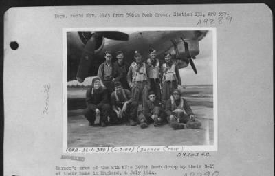 Thumbnail for Consolidated > Darner'S Crew Of The 8Th Af'S 398Th Bomb Group By Their B-17 At Their Base In England, 6 July 1944.