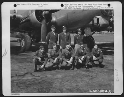 Thumbnail for Consolidated > Lt. Castanogi And Crew Of The 305Th Bomb Group Beside The Boeing B-17 Flying Fortress.  18 April 1945, England.