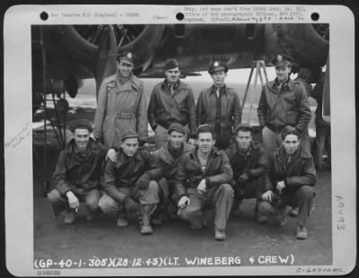 Thumbnail for Consolidated > Lt. Wineberg And Crew Of The 305Th Bomb Group, Are Shown Beside A B-17 Flying Fortress.  28 December 1943.  England.