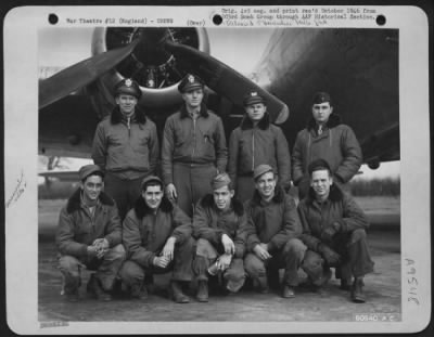 Consolidated > Lt. Bohle And Crew Of The 358Th Bomb Squadron, 303Rd Bomb Group, In Front Of A Boeing B-17 Flying Fortress.  England, 16 March 1945.