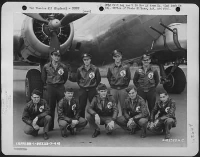 Consolidated > Lt. Cooper And Crew Of The 92Nd Bomb Group Beside A Boeing B-17 Flying Fortress.  England, 23 July 1944.