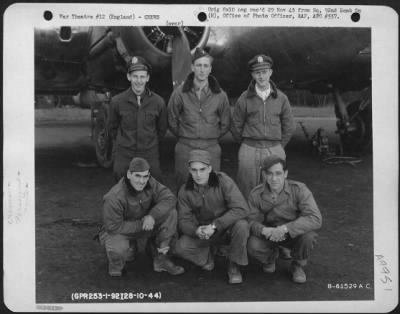 Thumbnail for Consolidated > Lt. Moore And Crew Of The 92Nd Bomb Group Beside A Boeing B-17 Flying Fortress.  England, 28 October 1944.