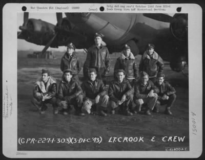 Thumbnail for Consolidated > Lt. Crook And Crew Of The 359Th Bomb Squadron, 303Rd Bomb Group Based In England, Pose In Front Of A Boeing B-17 "Flying Fortress".  3 December 1943.