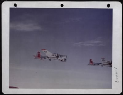 Thumbnail for Boeing > Formation Of Boeing B-17S Of The 8Th Air Force In Flight Over England.