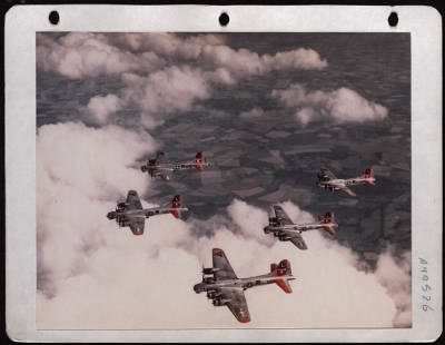 Boeing > Boeing B-17S Of The 8Th Air Force In Practice Formation Over England.