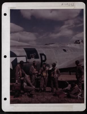 Bomber > 8Th Af Crew Members.