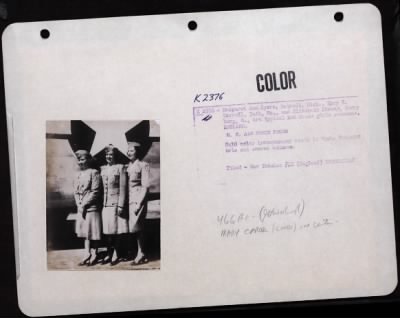 ␀ > Margaret Ann Ayers, Detroit, Mich., Mary E. Carroll, Bath, Me., And Elizabeth Kinsey, Perrysburg. O., Are Typical Red Cross Girls Overseas.