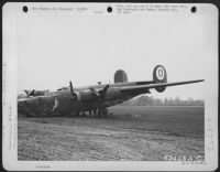 Crash Landing Of Consolidated B-24D 'Rose Of Juarez' At Station 505, England.  November 1943.  (A/C No. 42-7469). - Page 3