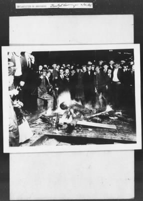 Thumbnail for 351-400 > 371 - IO-CD to IO-Ft. Omaha, NE, copy to MID. Re: Race riots in Omaha.