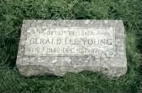 Thumbnail for Gerald Lee Young-headstone