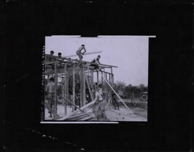 Miscellaneous Photos [Railroad Protection, Mismatched Caption] > CC47455