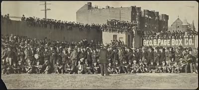 McGreevey Collection > Crowd in the outfield at Huntington Avenue Grounds