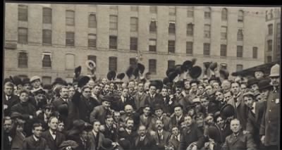 McGreevey Collection > Boston Royal Rooters return to Boston, 1903 World Series