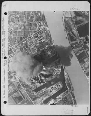 Thumbnail for Budapest > Smoke Billows Up Form Oil Refineries At Budapest, Hungary On 14Th July 1944 During A Successful Mission By Planes Of The 301St Bomb Group, 419Th Bomb Squadron.