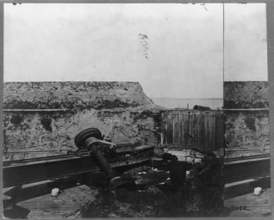 Thumbnail for 1147 - Wreck of Blakely gun on the Frazer's wharf, Charleston, S.C.