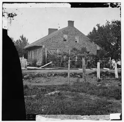 1677 - Gettysburg, Pennsylvania. Headquarters of Gen. Robert E. Lee on the Chambersburg Pike