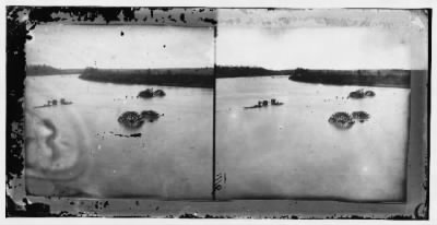 Thumbnail for 2821 - Drewry's Bluff, Virginia (vicinity). Obstructions in James river. Blocked by the Confederate ? VIRGINIA; and gunboats PATRICK HENRY and JAMESTOWN