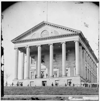 5777 - Richmond, Va. Front view of Capitol