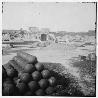 Thumbnail for 6748 - Charleston, South Carolina (vicinity). Interior view of Fort Moultrie. (Sullivan's Island)