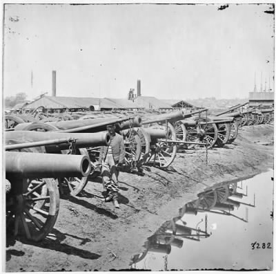 Thumbnail for 764 - Richmond, Va. Captured siege guns at Rocketts; different view