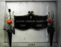 Thumbnail for Rudolph Valentino crypt