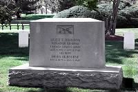 Thumbnail for 800px-Front_view_-_Hugh_S_Johnston_headstone_-_Arlington_National_Cemetery.JPG