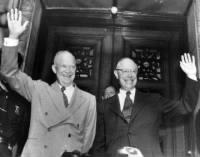 Dwight Eisenhower and Robert Taft.JPG