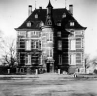 Thumbnail for Chateau used as hospital in Liege, Belgium.jpg