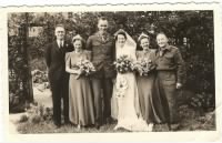 Thumbnail for LILIAN VIOLET RAYNER JOHN BURKE WED 7 JULY 1945 HORNCHURCH.jpg