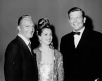 Thumbnail for Jack Cassidy, Shirley Jones and Mayor John V. Lindsay.jpg