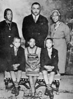 Thumbnail for martin-luther-king-parents (1).jpg