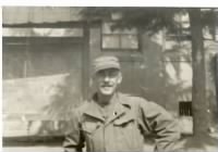 Dad in Korea 1951.jpg