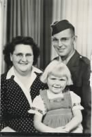 Thumbnail for Family of Kenneth & Marjorie Travis.jpg