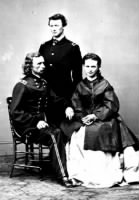 George, Tom, Libbie Custer.jpg