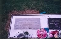 Aubrey E. Dixon gravesite.jpg