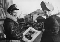 Richard Bong at the Globe Shipyard, Superior, WI, January 1944.jpg