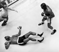 sonny-liston-floyd-patterson-ap630722056-single-image-cut.jpg