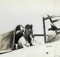 Thumbnail for John A Leary-Robert Giblin 19 Jan 44 Lugan Field Espiritu Santo NH-cropped.jpg