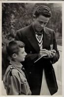 Thumbnail for EARLE MEADOWS GIVES AUTOGRAPH.jpg