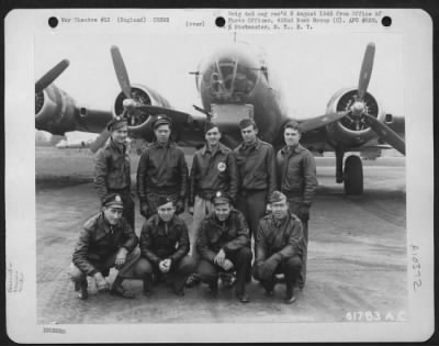 Thumbnail for General > Lt. Everhart And Crew Of The 452Nd Bomb Gp Beside A Boeing B-17 "Flying Fortress".  England, 10 November 1944.