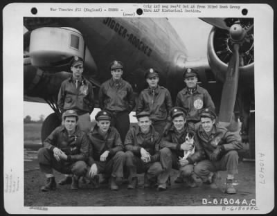 Thumbnail for General > Lt. Dubose And Crew Of The 303Rd Bomb Group Beside The Boeing B-17 "Flying Fortress" "Jigger-Rooche Ii".  England, 29 Oct. 1944.