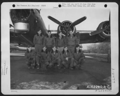 Thumbnail for General > Lt. Terry And Crew Of The 493Rd Bomb Group, 8Th Air Force, In Front Of A Boeing B-17 Flying Fortress.  1 Jan. 1945, England.