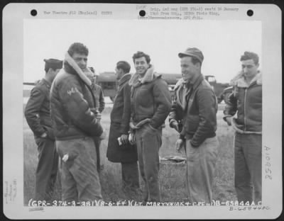 General > Air And Ground Crew Of The Boeing B-17 "Flying Fortress" 'Los Angeles City Limits' Of The 381St Bomb Group At 8Th Air Force Station 167, Ridgewell, Essex County, England. 13 April 1944.