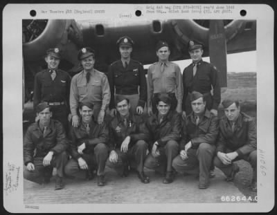 Thumbnail for General > Lt. Parr And Crew (Crew 15) Of The 615Th Bomb Squadron, 401St Bomb Group., At An 8Th Air Force Base In England, 31 August 1944.