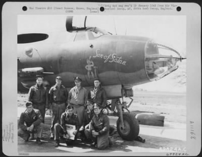 General > Colonel Kelly And Crew Of The Martin B-26 'Son-Of-Satan' Pose By The Plane At The 386Th Bomb Group Base In Great Dunmow, Essex, England.