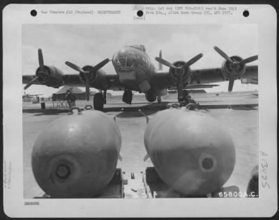 Thumbnail for General > Maintenance Of The Boeing B-17 "Flying Fortress" 'Heaven Can Wait' At An 8Th Air Force Base In England, 22 June 1944. 401St Bomb Group.