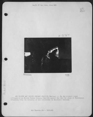 General > An 8Th Aaf Bomber Command Station, England -- In The Control Tower Officers At An 8Th Bomber Command Station Search The Sky For Signs Of Fortress Returning From The Blasting Of War Industries In Southwest Germany.