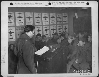 Thumbnail for General > Intelligence Officer Briefs Crewmen Of The 303Rd Bomb Group On The Target Of The Day.  England.  9 Dec. 1944.